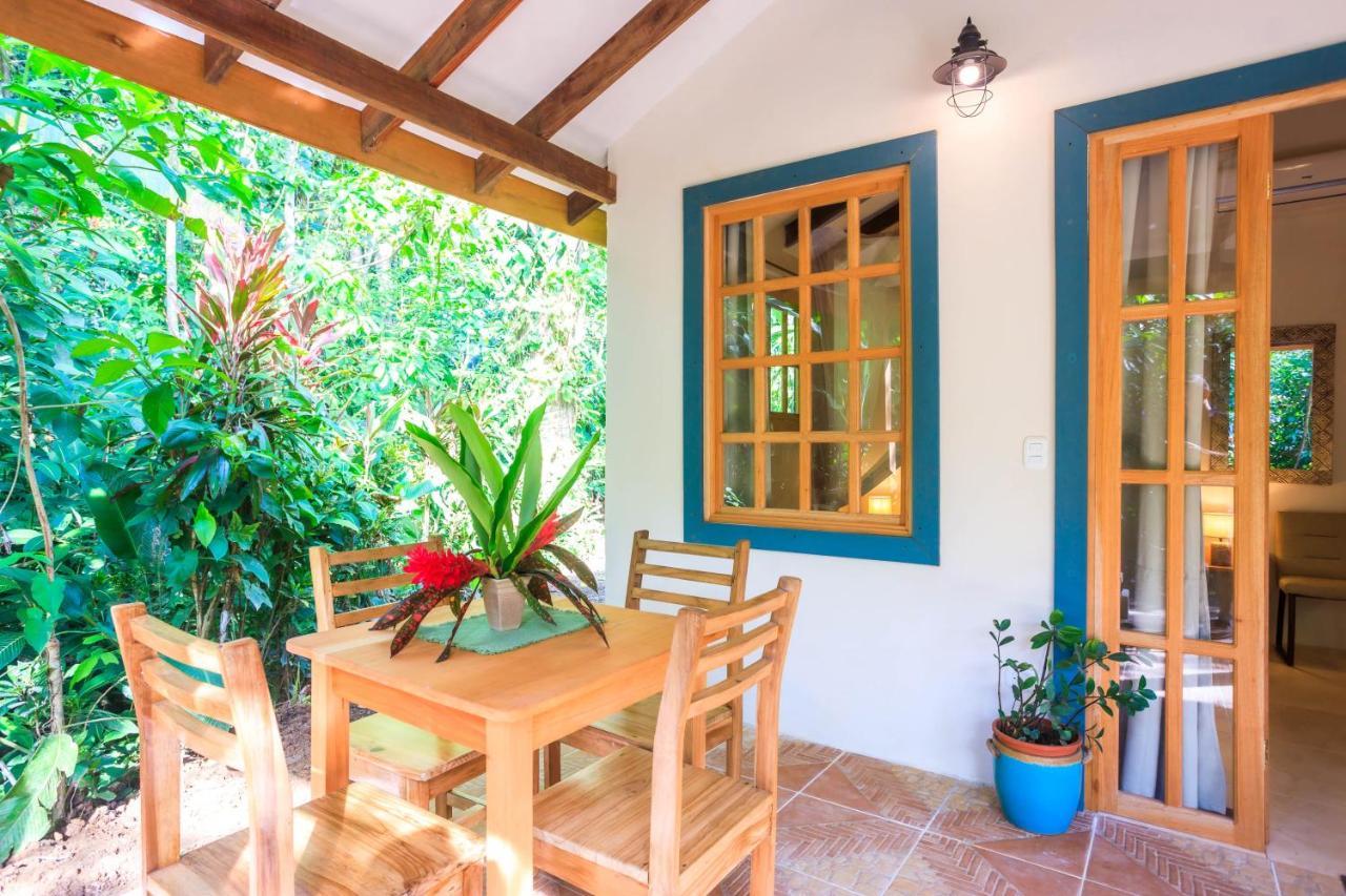 Hotel Casa Merlin Puerto Viejo de Talamanca Exteriör bild