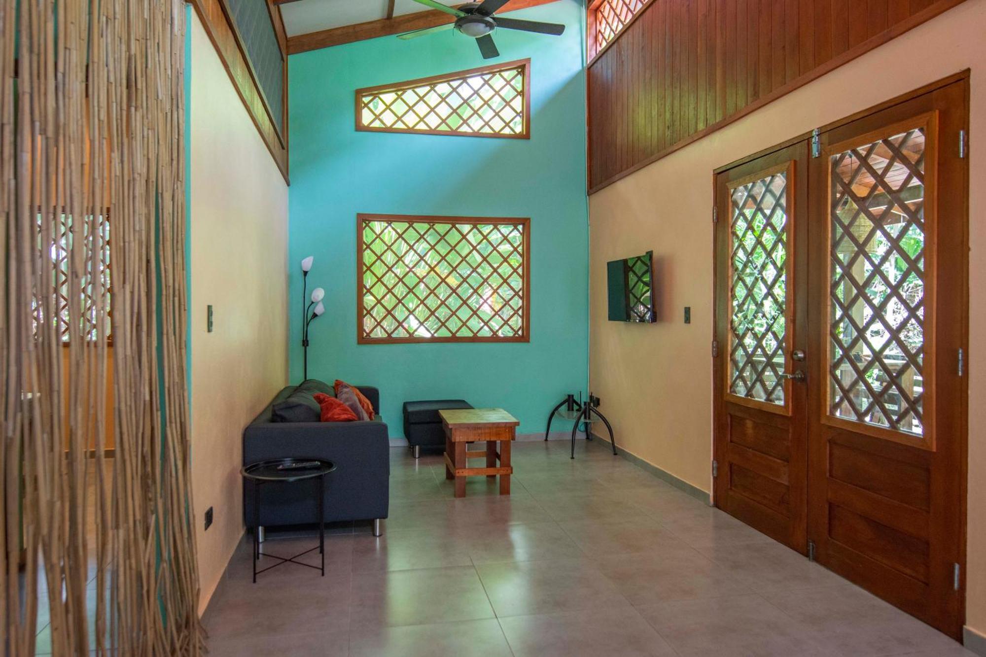 Hotel Casa Merlin Puerto Viejo de Talamanca Rum bild